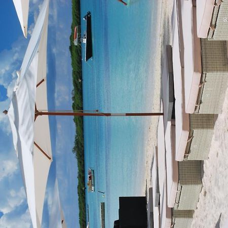 Talk Of The Town Beach Hotel & Beach Club By Gh Hoteles Oranjestad Bagian luar foto