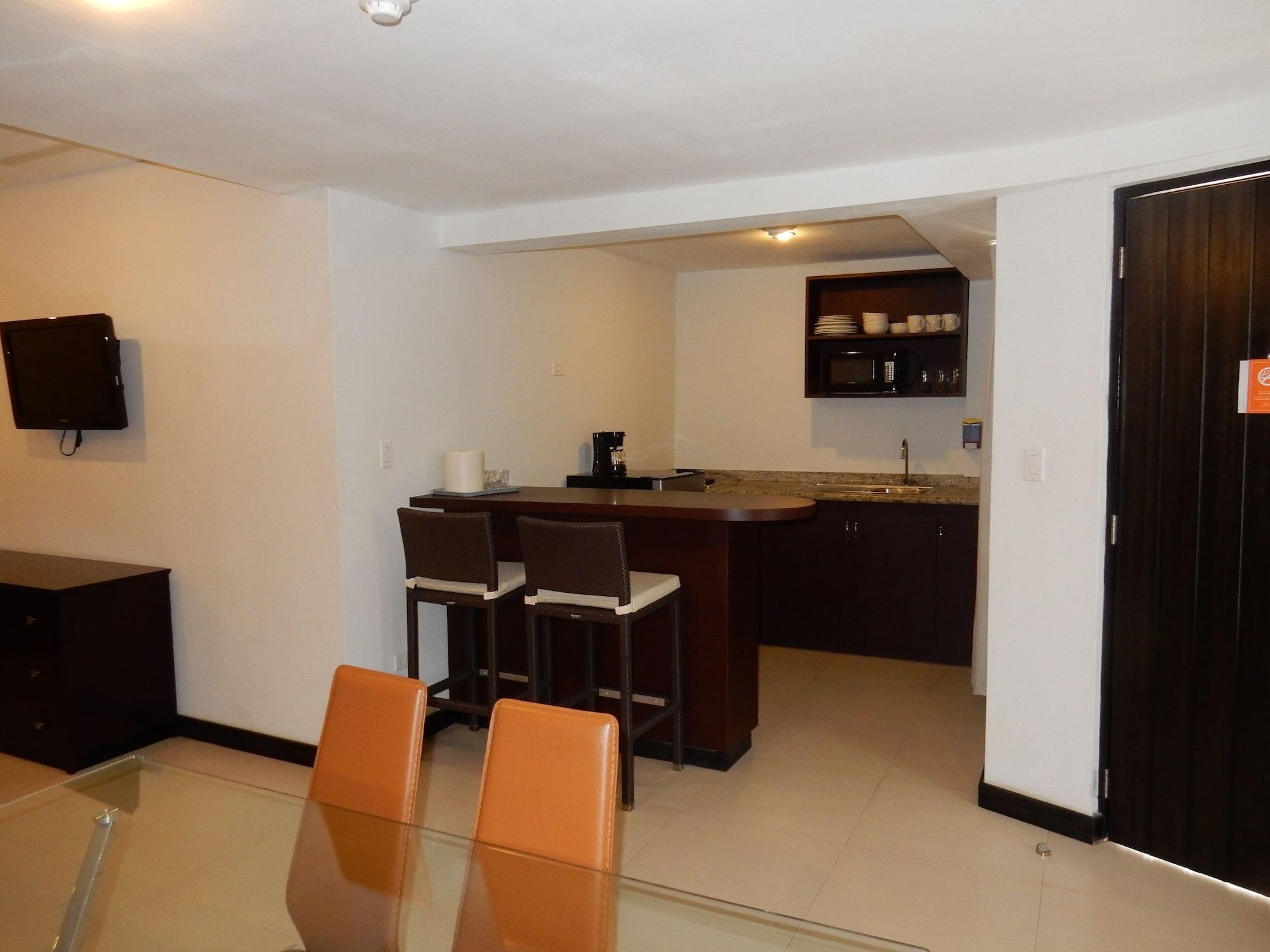 Talk Of The Town Beach Hotel & Beach Club By Gh Hoteles Oranjestad Bagian luar foto