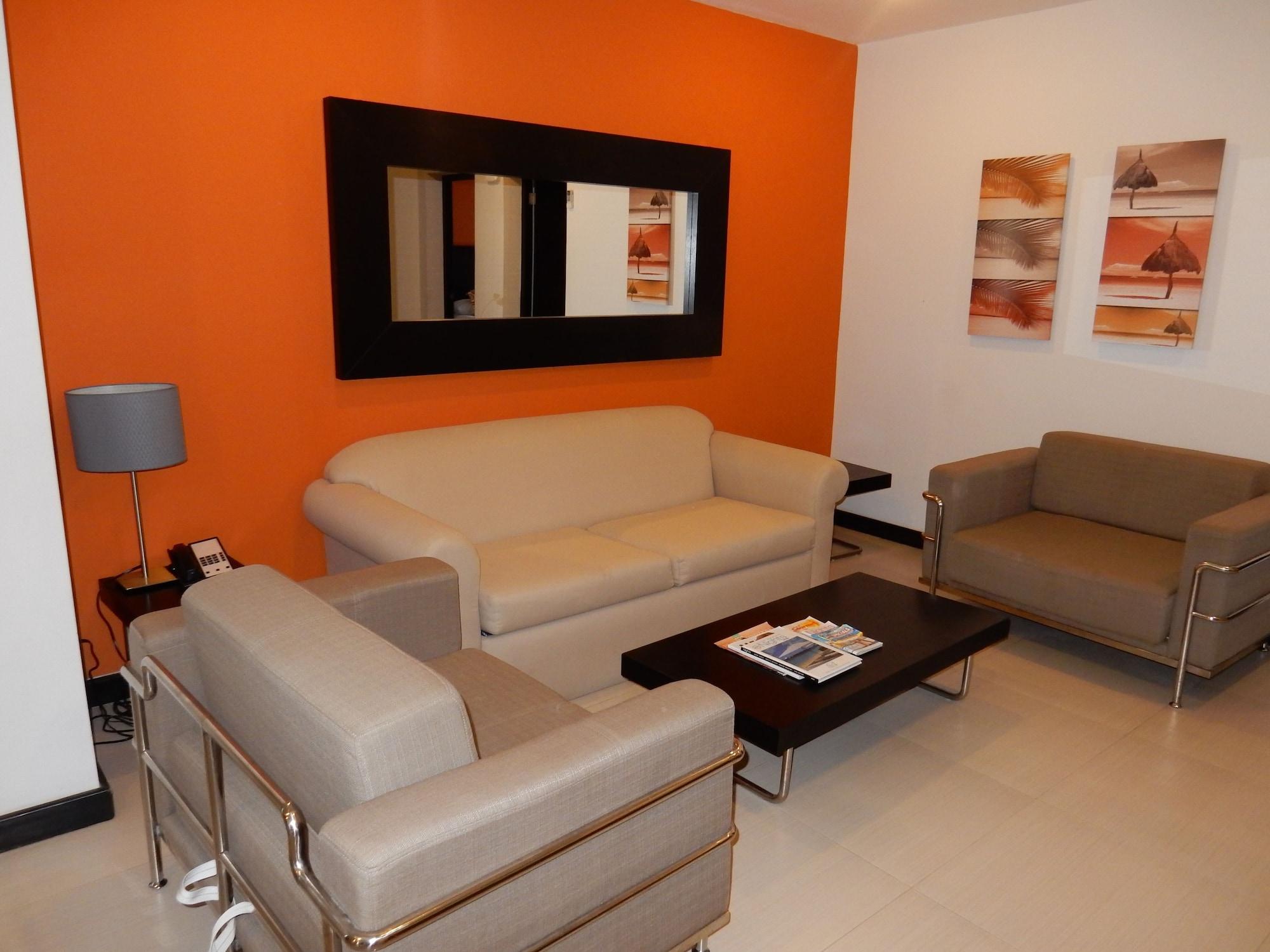 Talk Of The Town Beach Hotel & Beach Club By Gh Hoteles Oranjestad Bagian luar foto