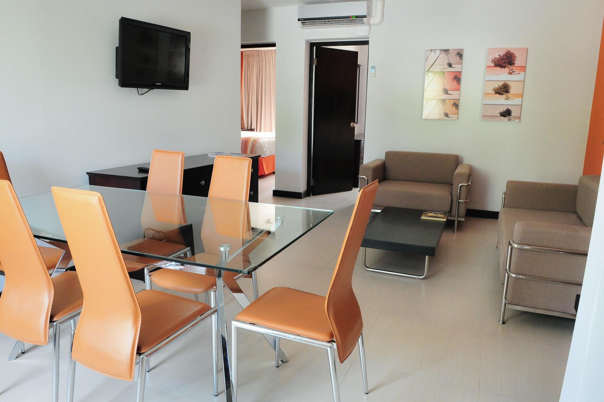 Talk Of The Town Beach Hotel & Beach Club By Gh Hoteles Oranjestad Bagian luar foto