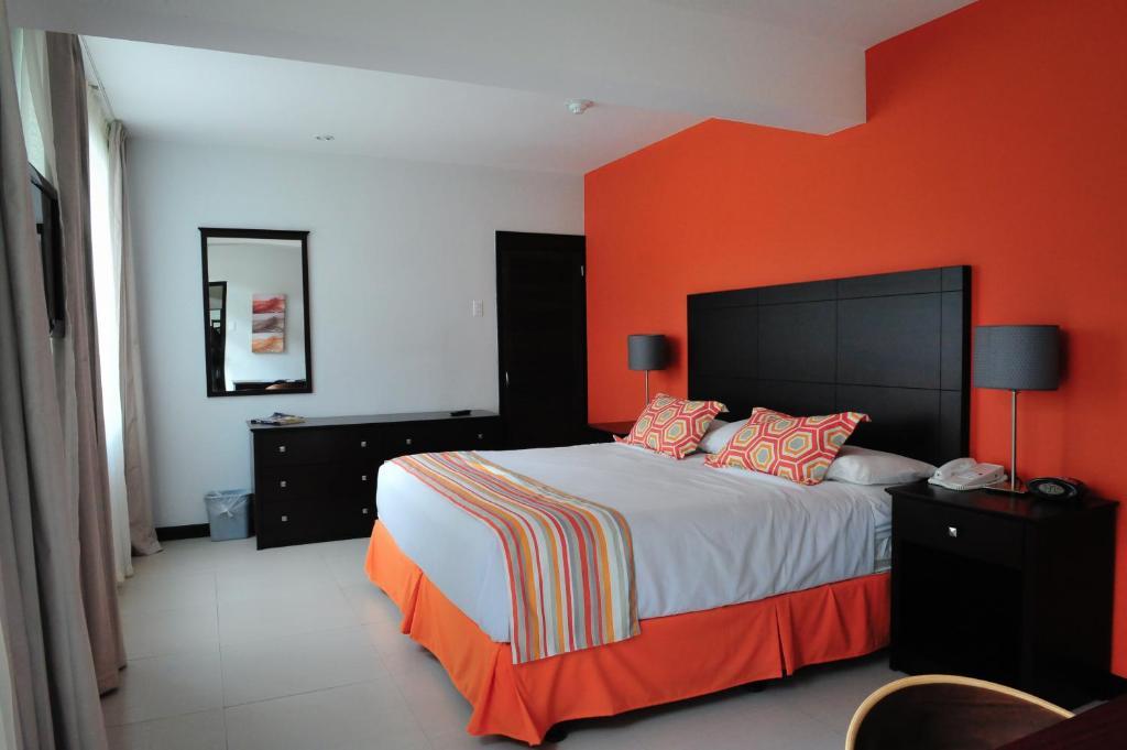 Talk Of The Town Beach Hotel & Beach Club By Gh Hoteles Oranjestad Ruang foto